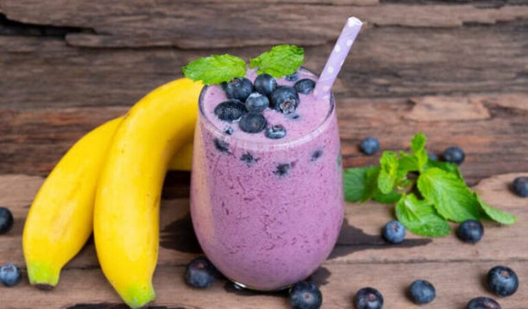 Blueberry Banana Smoothie Recipe