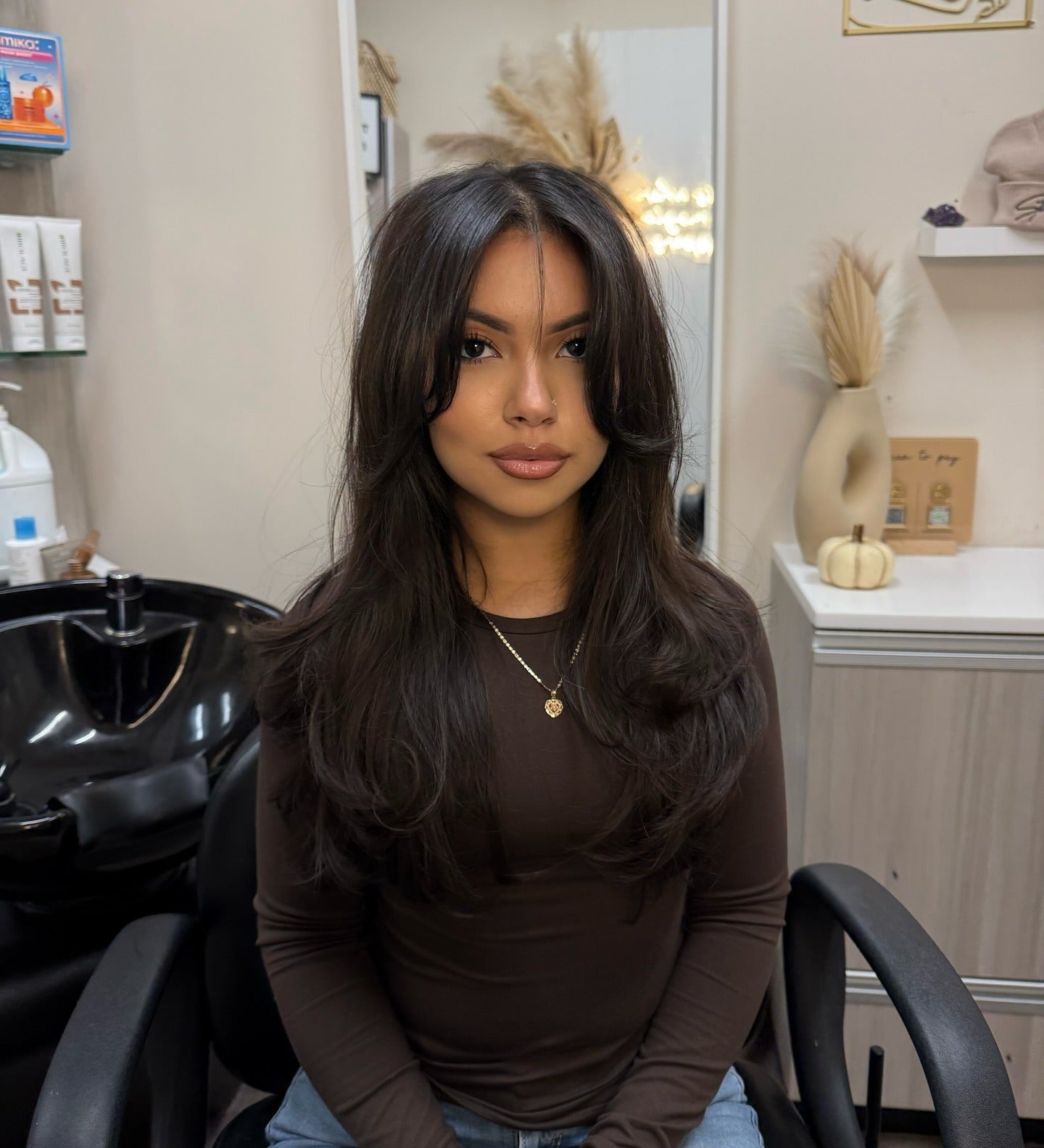 1. Volumized Butterfly Cut with Face-Framing Layers (Butterfly Haircut for Women)