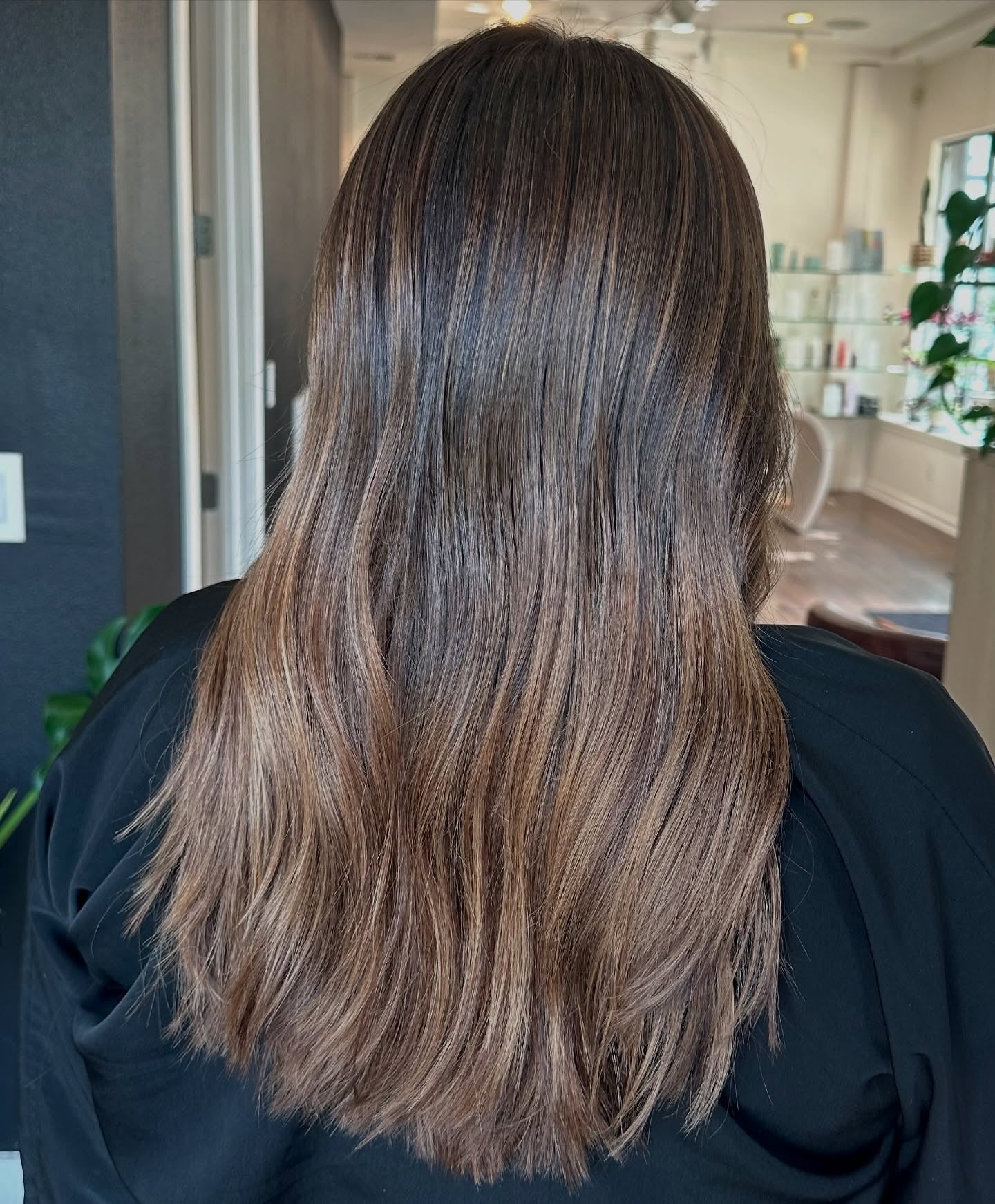 10. Smooth Ash Brown Layers (Blonde Brown Hair Color)