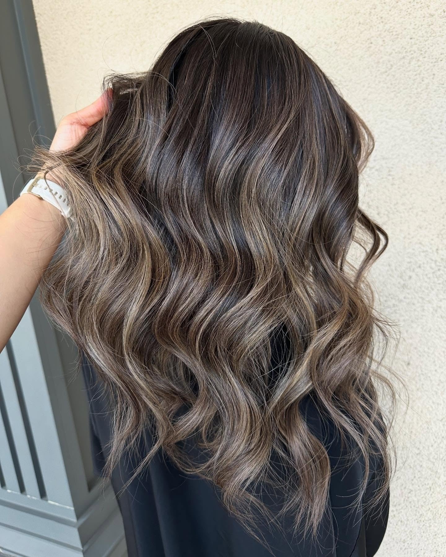 10. Sandy Mocha Shimmer with Effortless Layers (Dark Blonde Hair Color with Highlights)