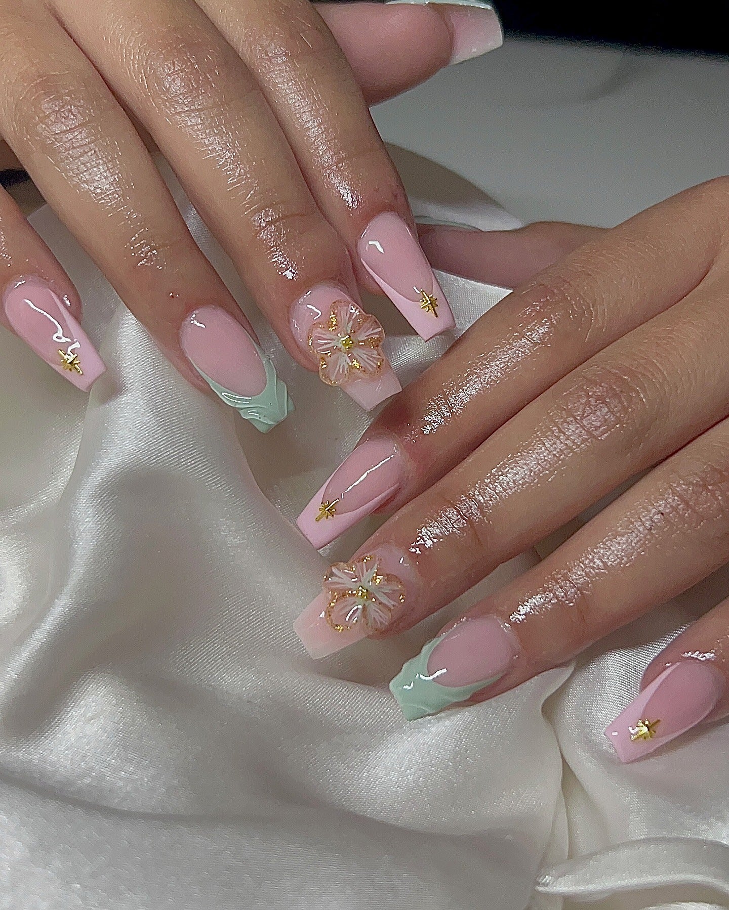 10. Mint Blossom Coffin Nails (Coffin Nail Ideas)