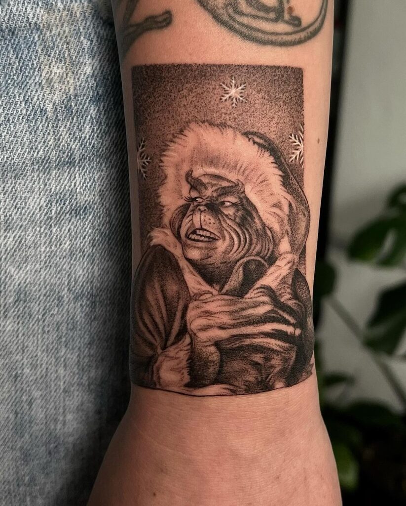 Mini Realistic Grinch Tattoo