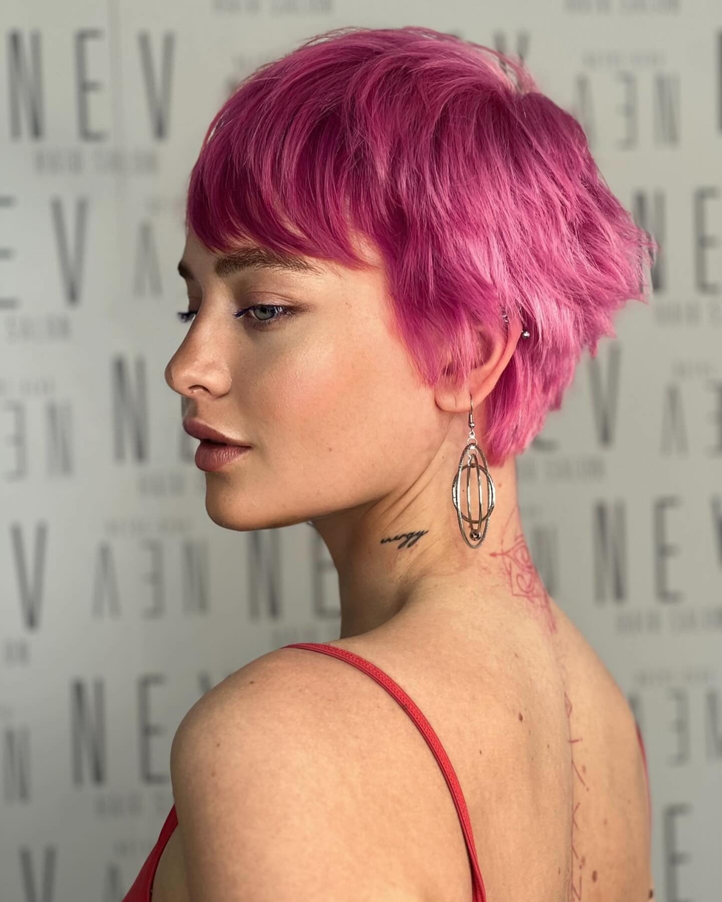 1. Textured Magenta Long Pixie (Long Pixie Cuts)