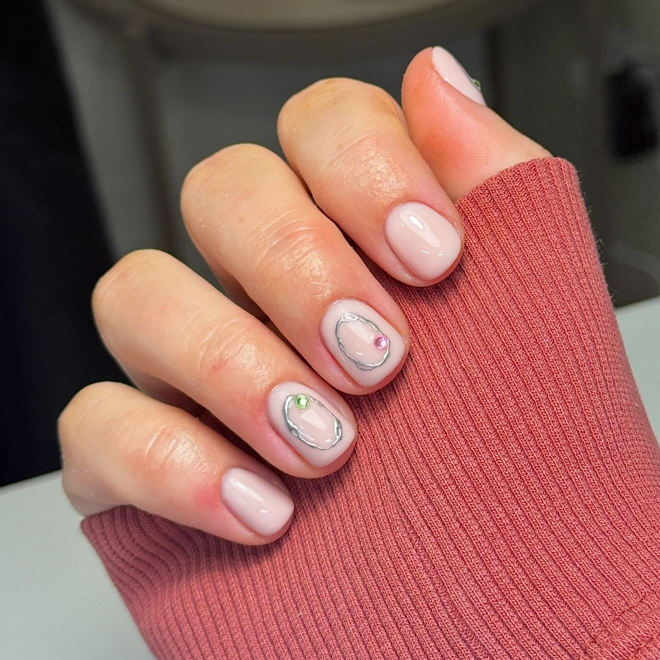 2. Minimal Pearl Frame with Gemstone Accents (Short Winter Nail Ideas)