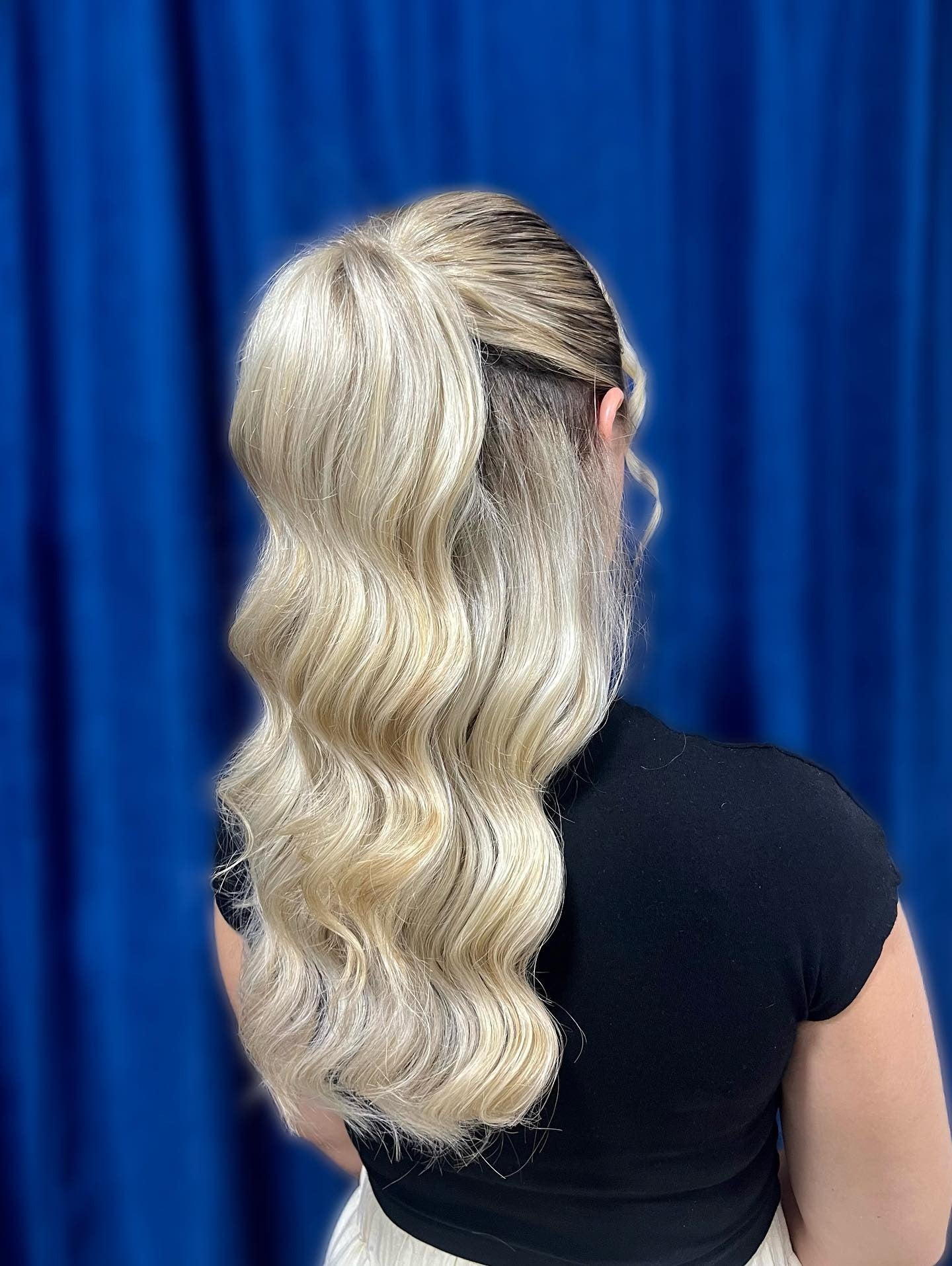 6. Platinum Hollywood Waves with Sleek Lift (Spring Hairstyles)