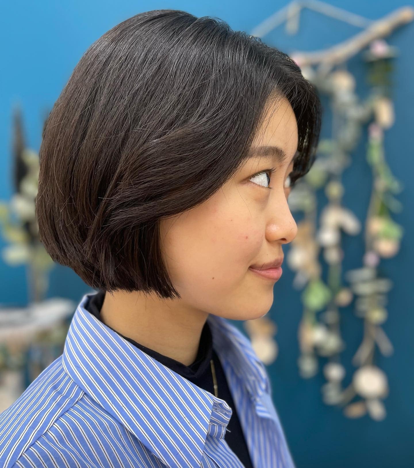 6. Sleek Brunette Classic Bob (Chic-Length Hairstyles)