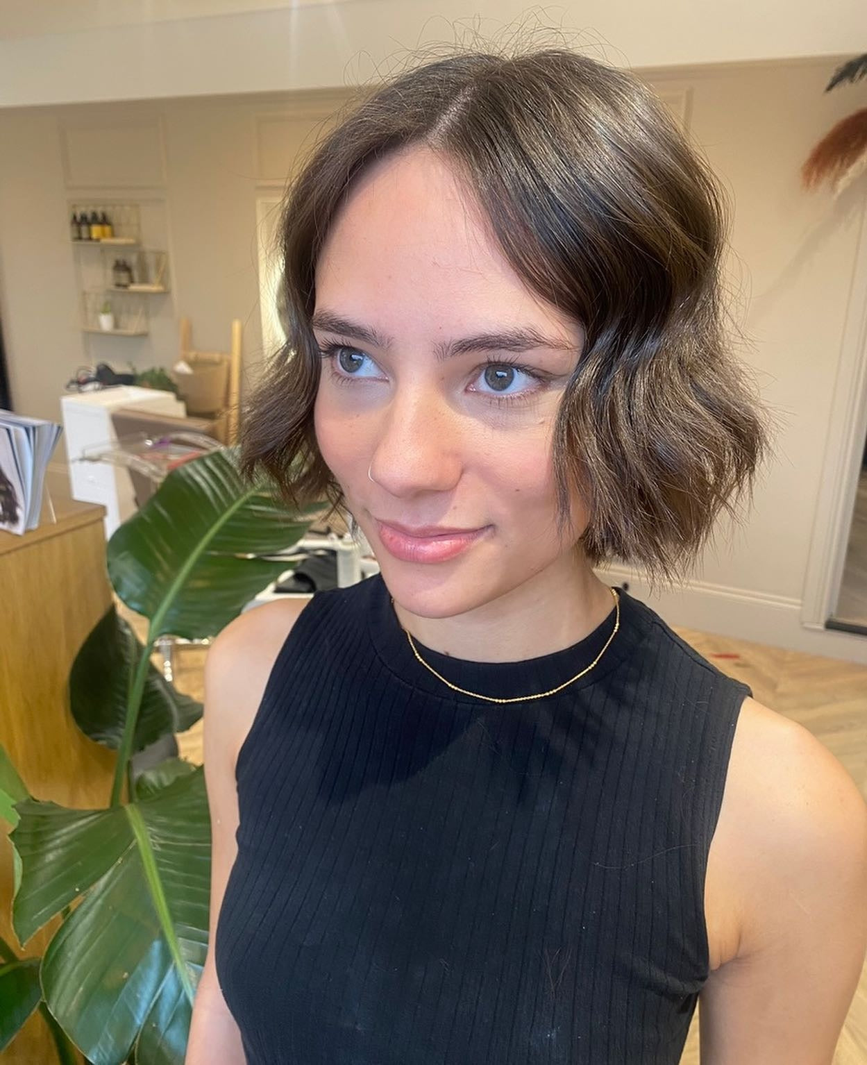 7. Wavy Bob with Center Part (Chic-Length Hairstyles)