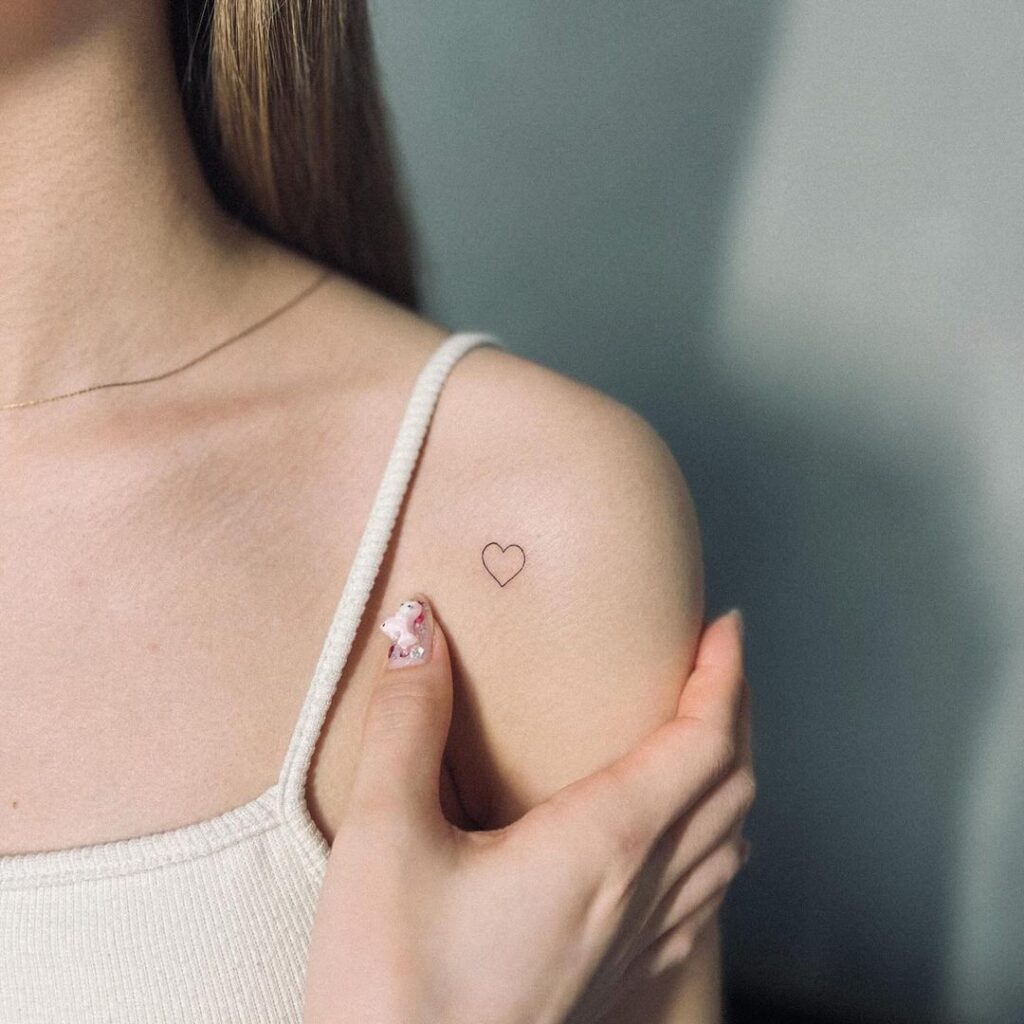 Cute Small Heart Shoulder Tattoo