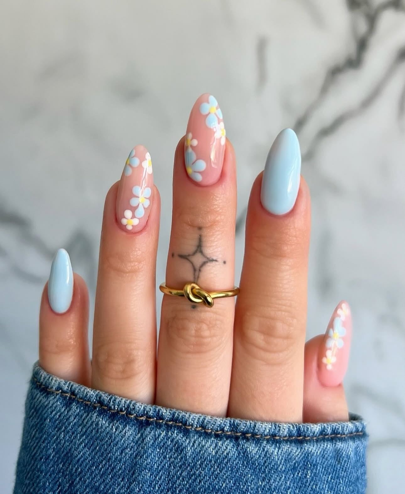 4. Pastel Blossom Dip Nails (Dip Nail Ideas)