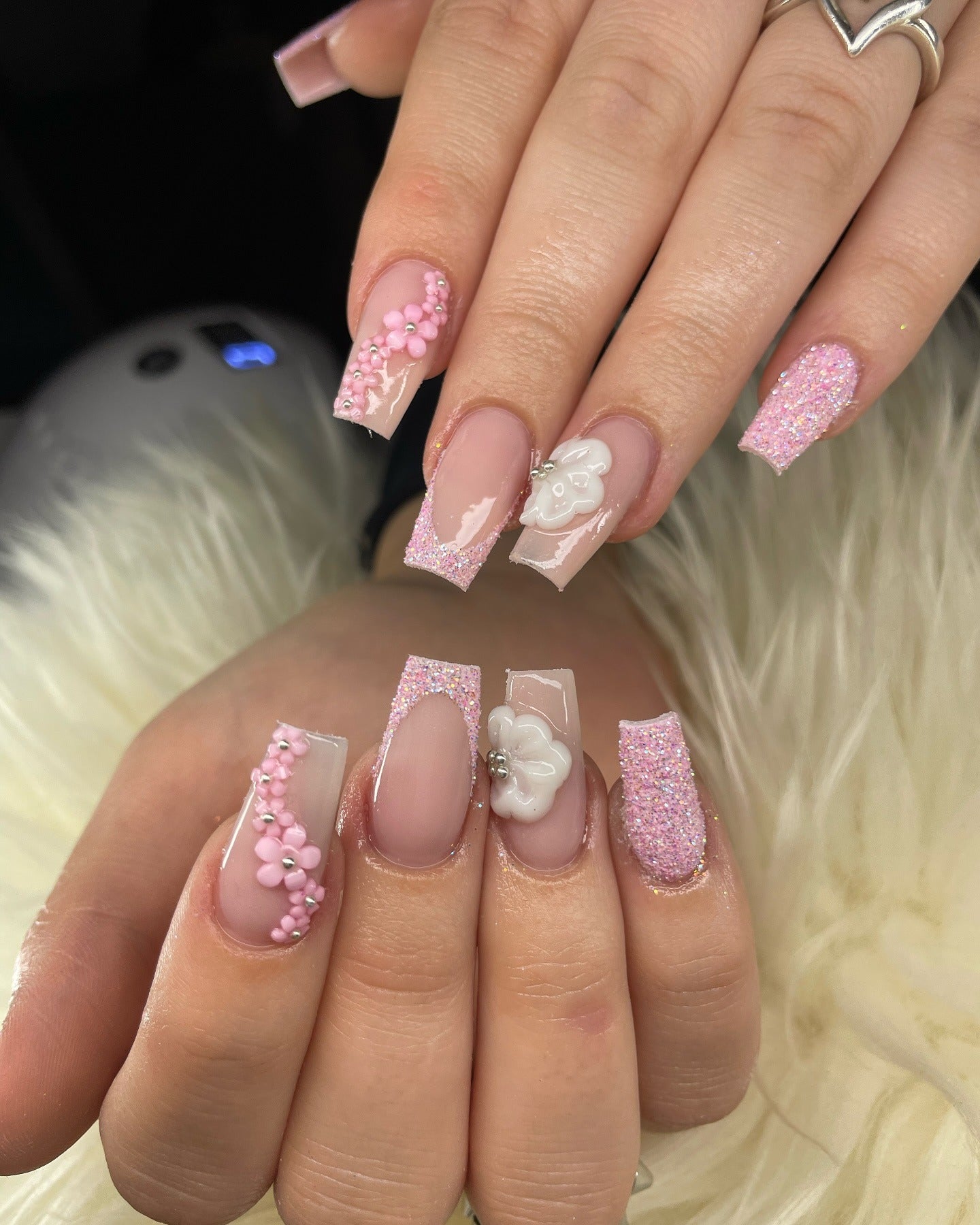 13. 3D Floral Pink Glitter Design (Glitter Sparkle Nail Ideas)