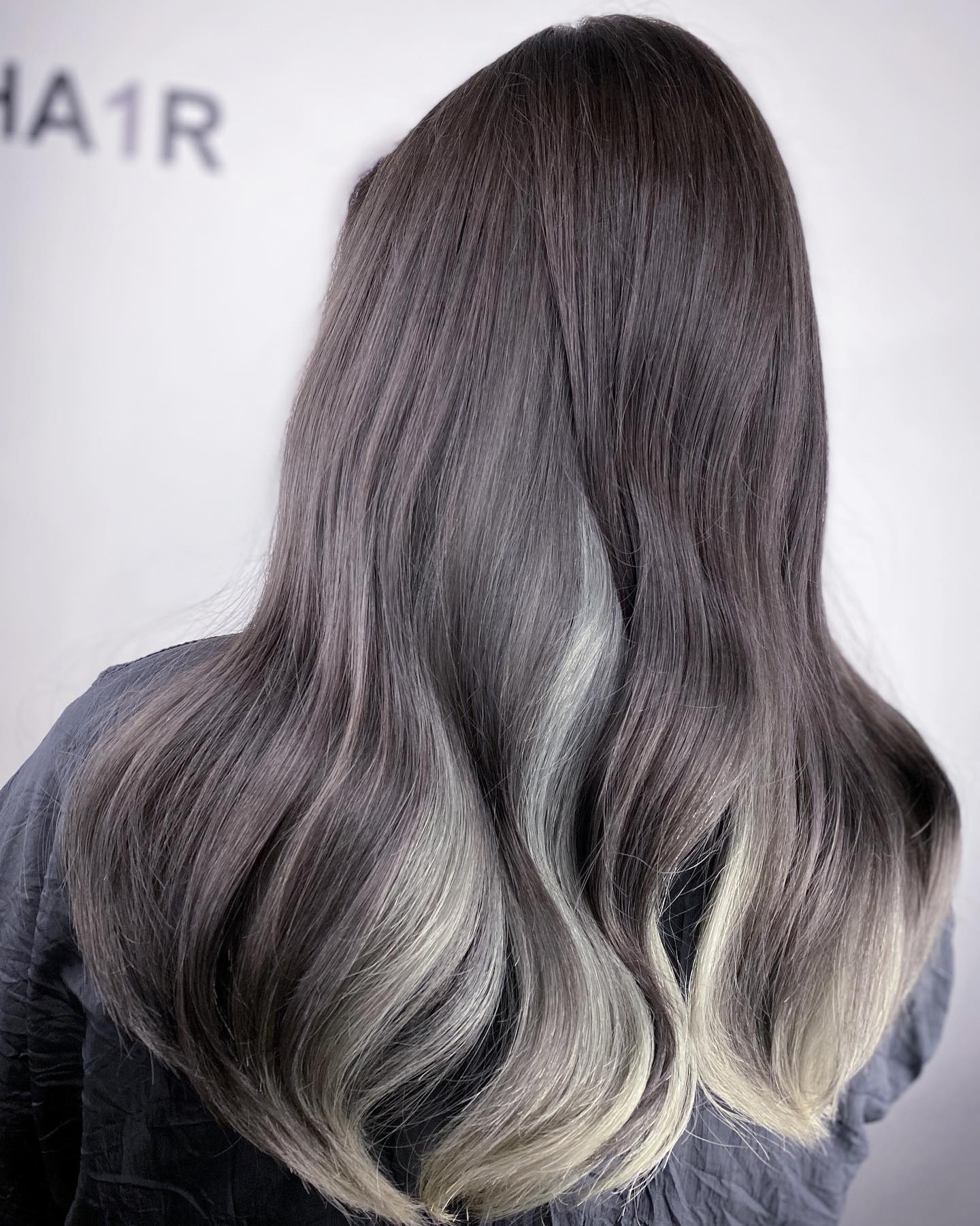 9. Charcoal to Silver Gradient with Gloss Finish (Gray Hairstyles for Women)