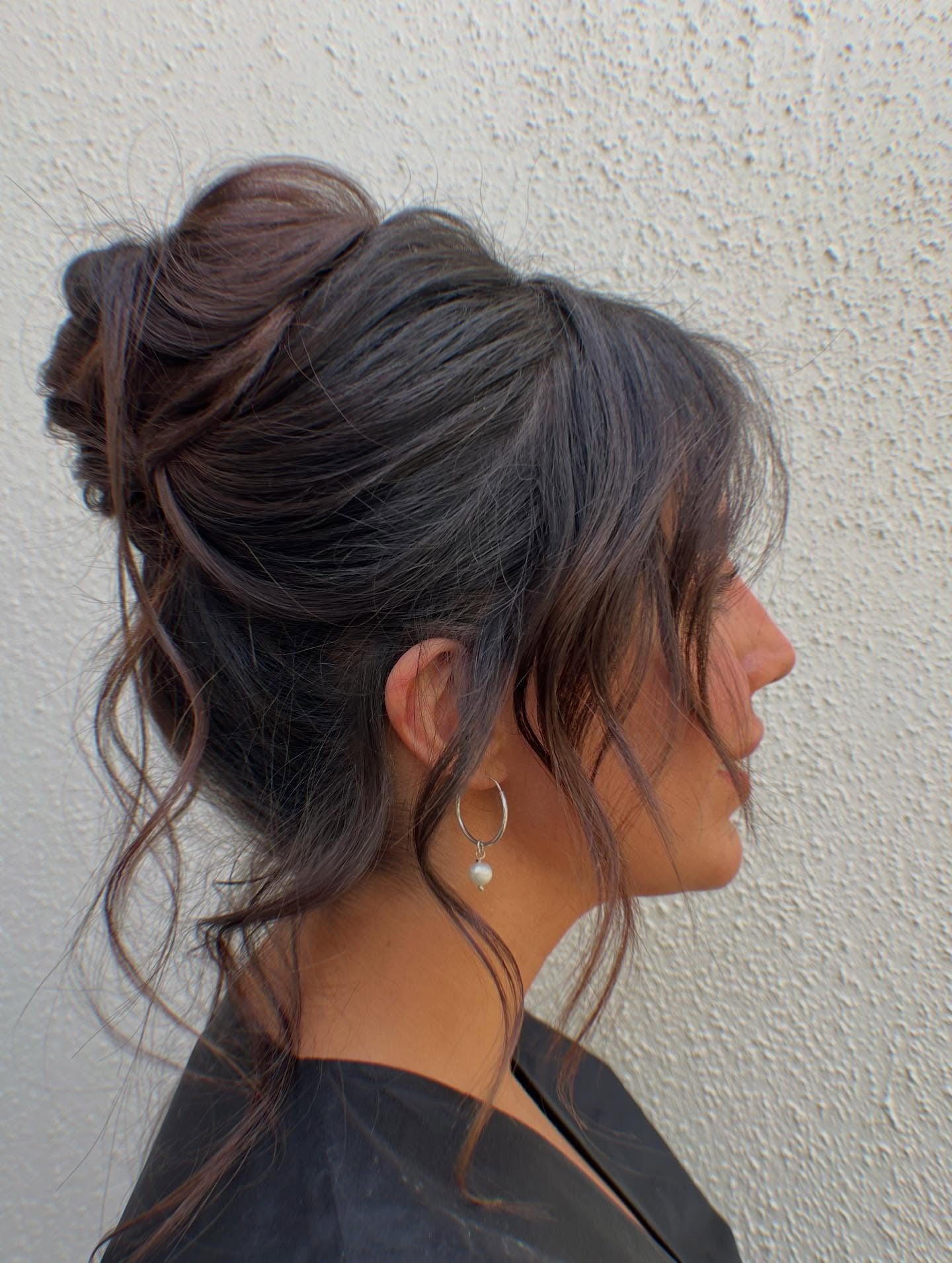 1. Textured High Bun with Chocolate Brown Accents (Simple Hairstyles)