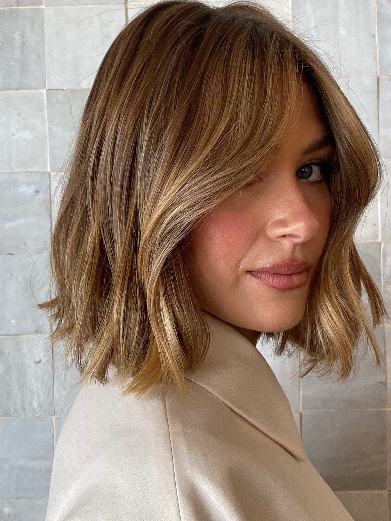 3. Tousled Long Bob with Honey Highlights (Layered Bob Hairstyles)
