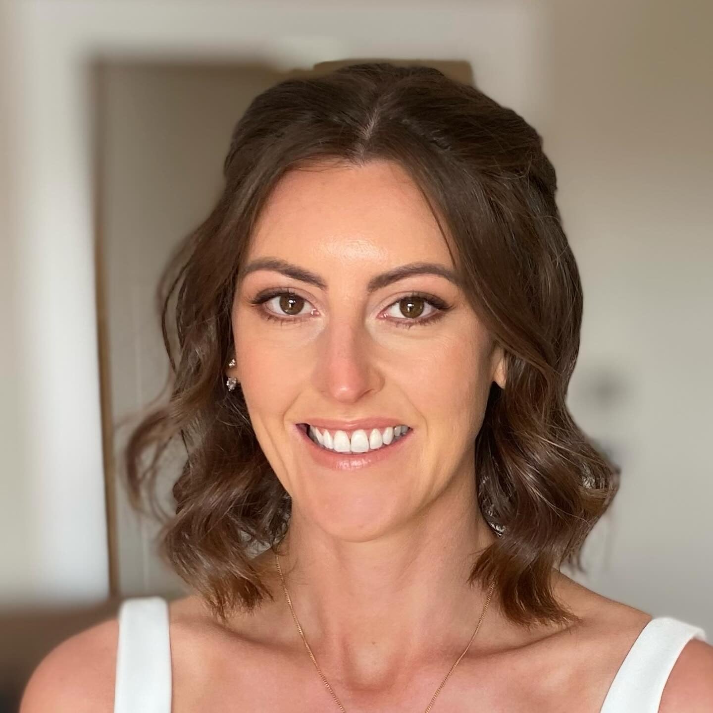 8. Half-Up Waves with Chestnut Brown (Simple Hairstyles)