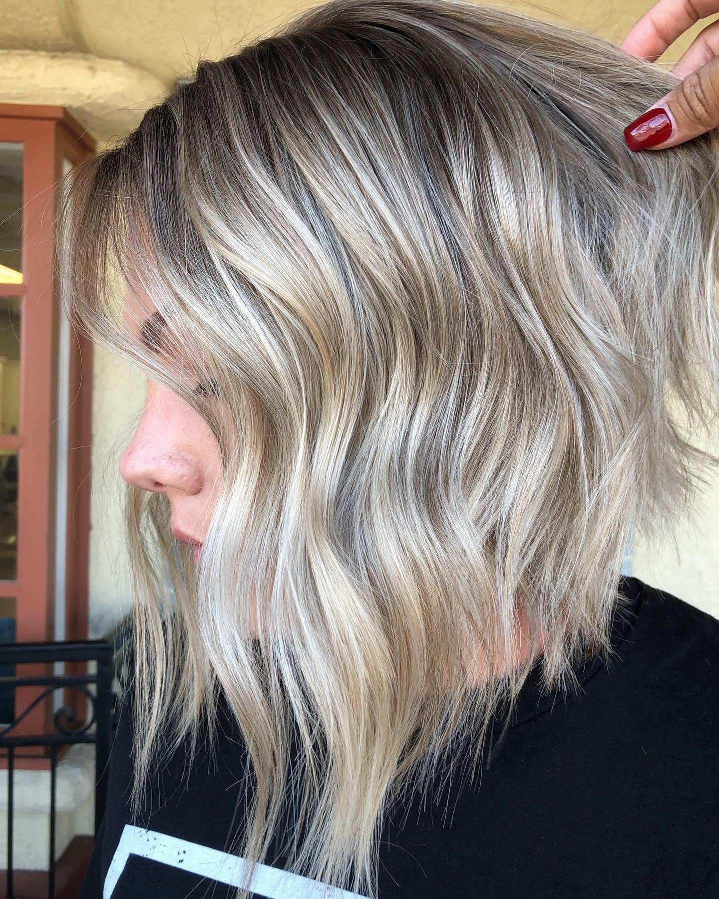 12. Rooted Ash Blonde Textured Bob (Short Blonde Hairstyles)