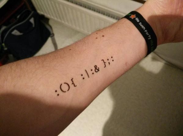 Tatuajes Geek para amantes de la Informática y el Software - Mini ...