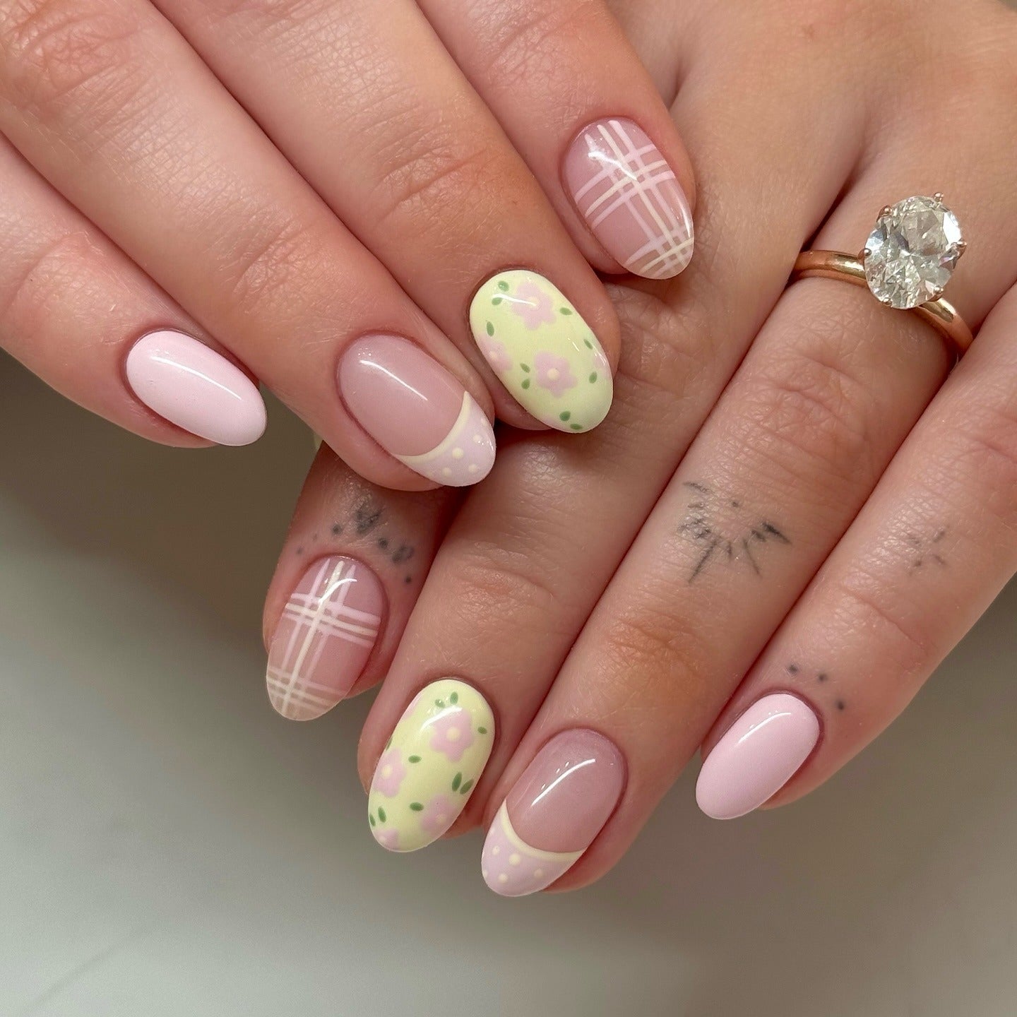 4. Pastel Plaid & Floral Mix (Classy Short Nail Ideas)