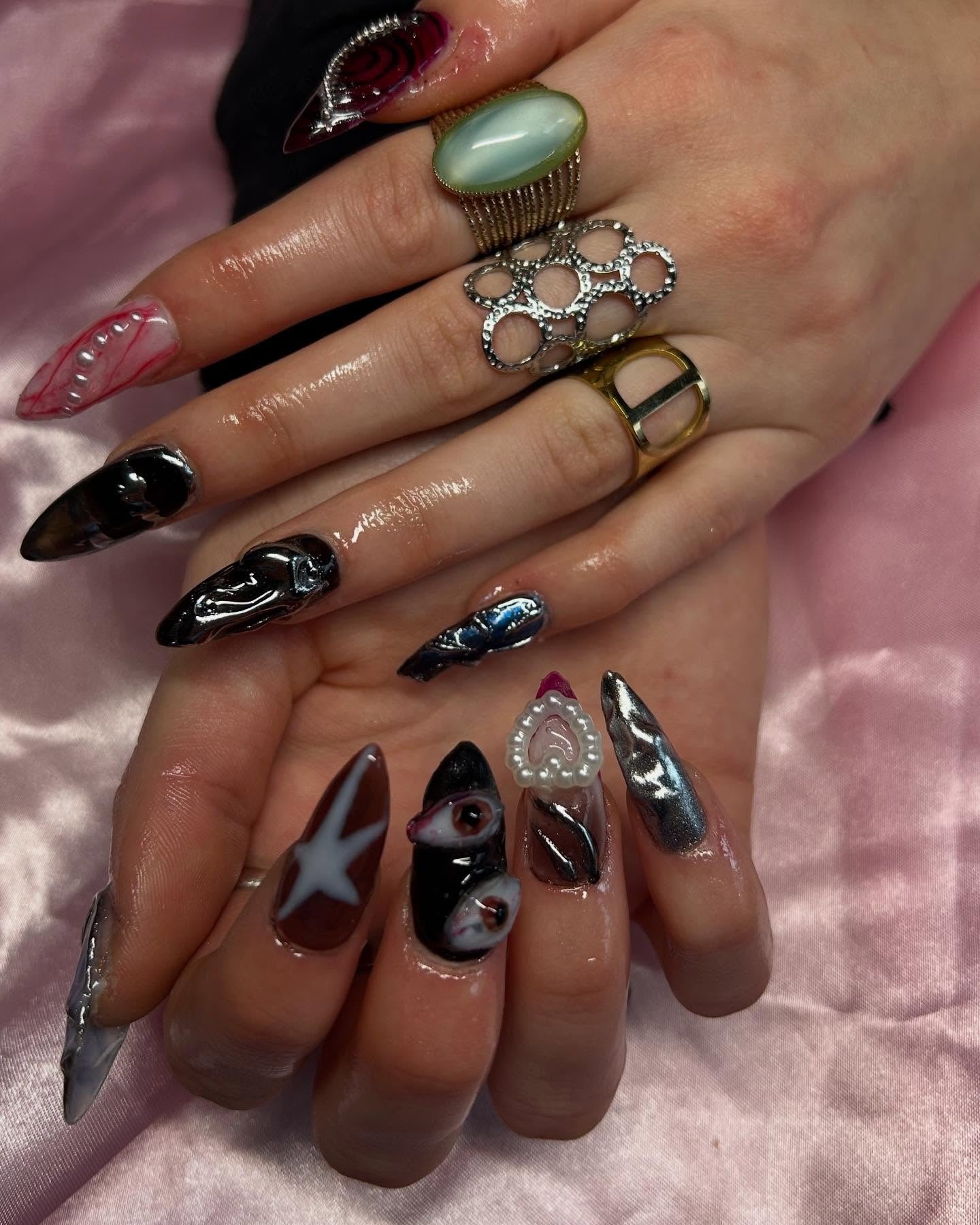 13. Psycho Mix with Chrome and Pearls (Grunge Nail Ideas)