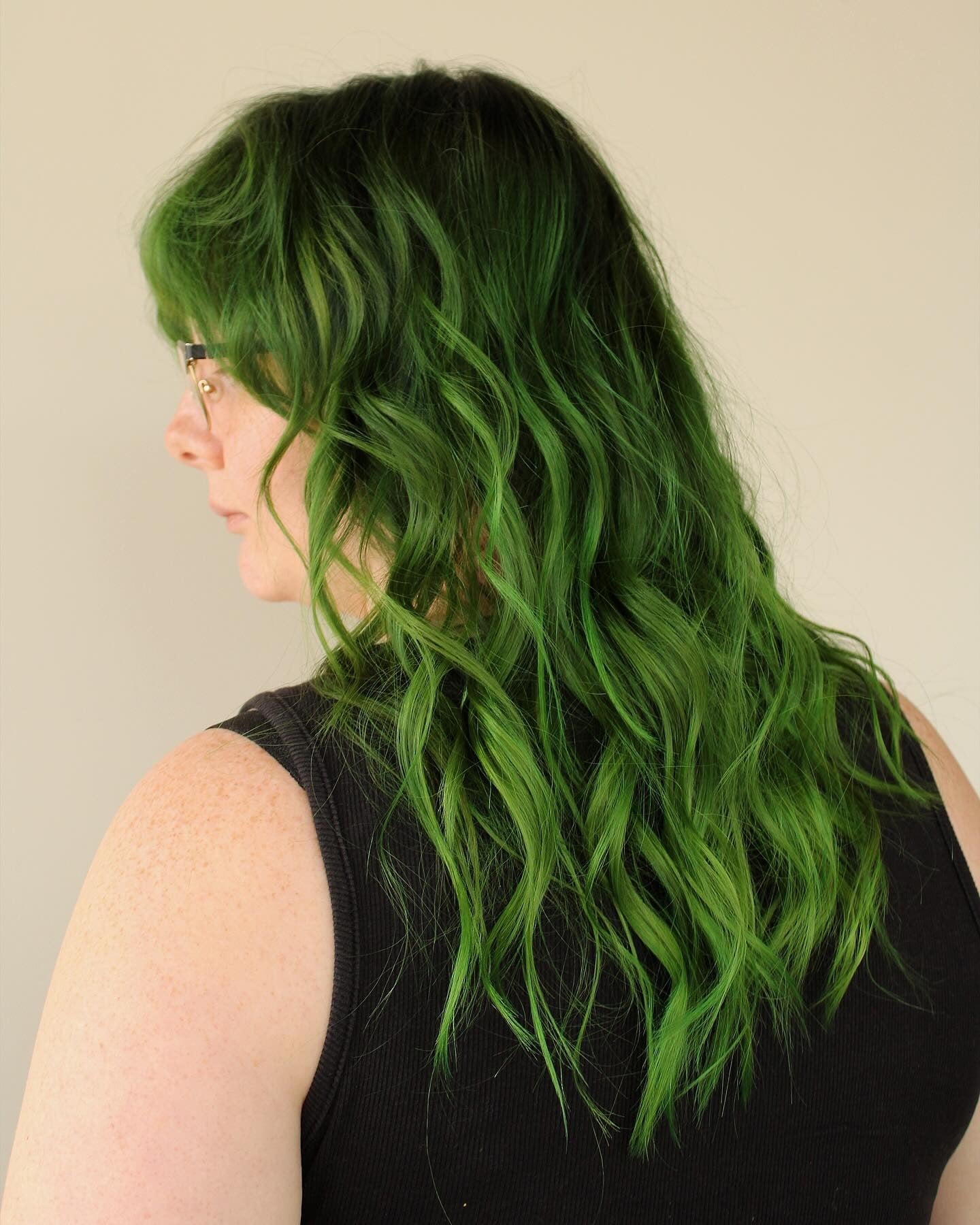 15. Mossy Textured Waves (Green Hair Color)