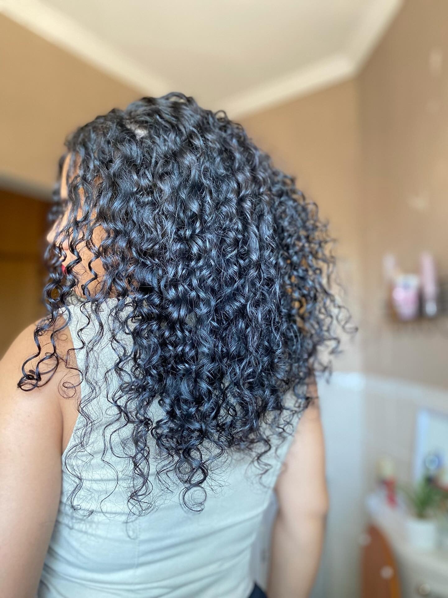 10. Tapered Cut with Curly Texture (Layered Curly Hairstyles)