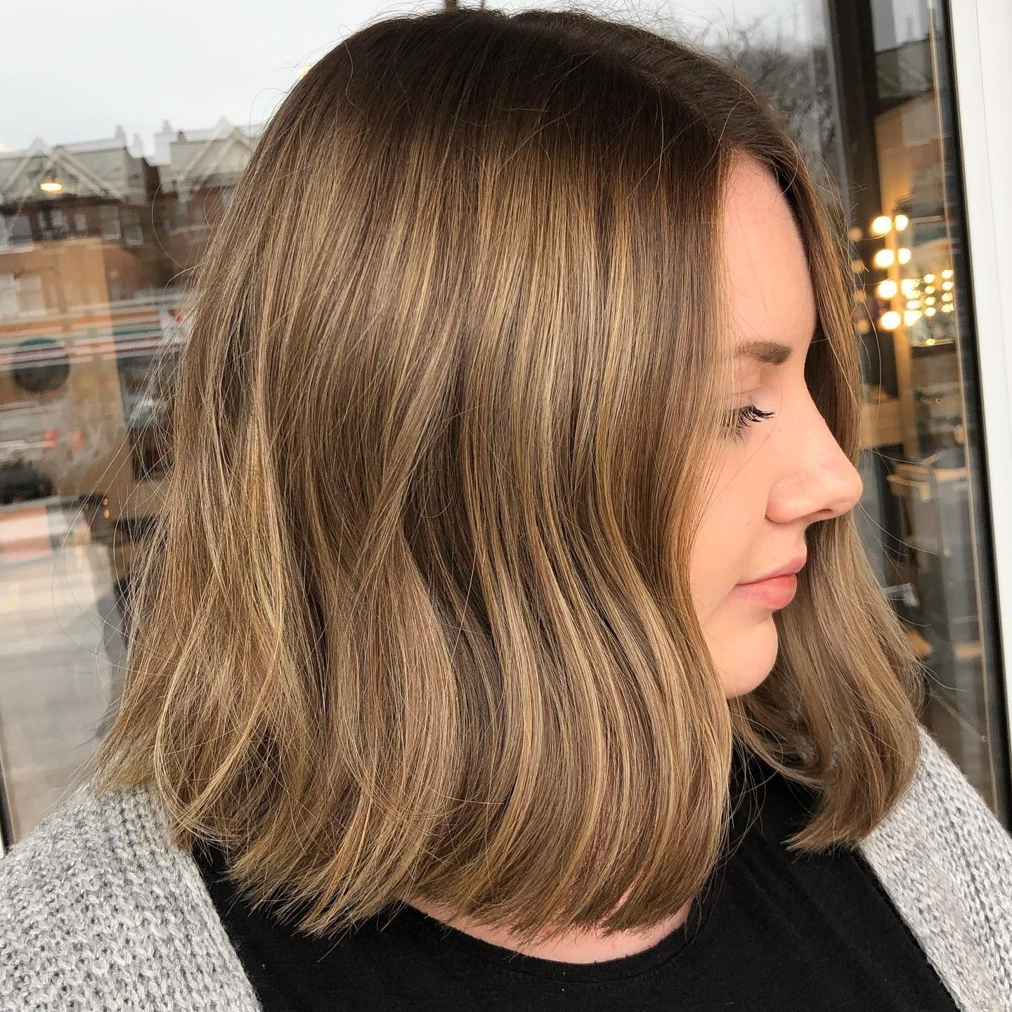 1. Soft Walnut Lob with Subtle Waves (Lob Hairstyles)