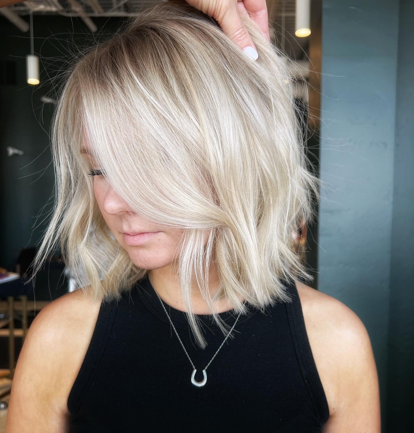 3. Platinum Layered Lob with Side Sweep (Lob Hairstyles)