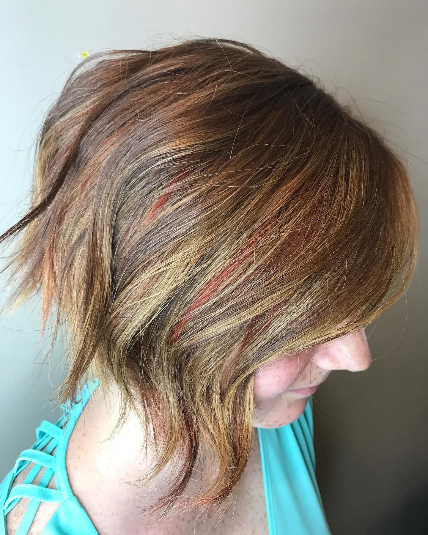 2. Textured Stacked Bob with Warm Honey and Copper Blend (Stacked Haircuts)