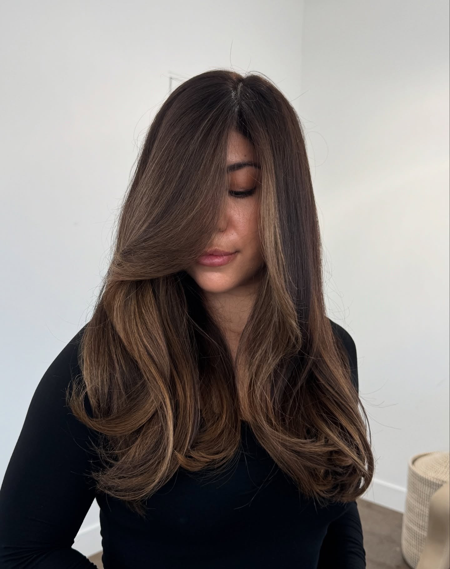 8. Layered Chestnut Balayage (Brunette Balayage Hair Color)