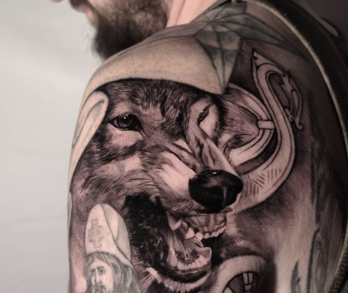 35 Of The Best Wolf Tattoos For Men in 2024 | FashionBeans
