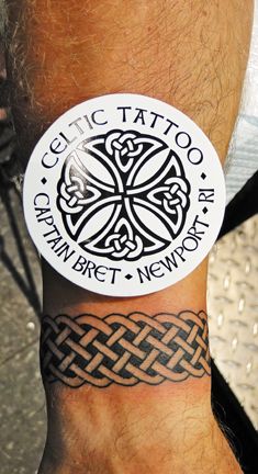 25 Wrist Tattoos Designs for Men