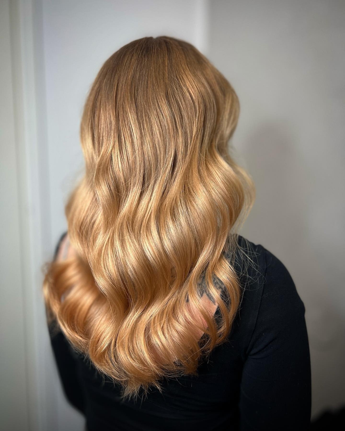 14. Golden Strawberry Blonde (Warm Blonde Hair Color)