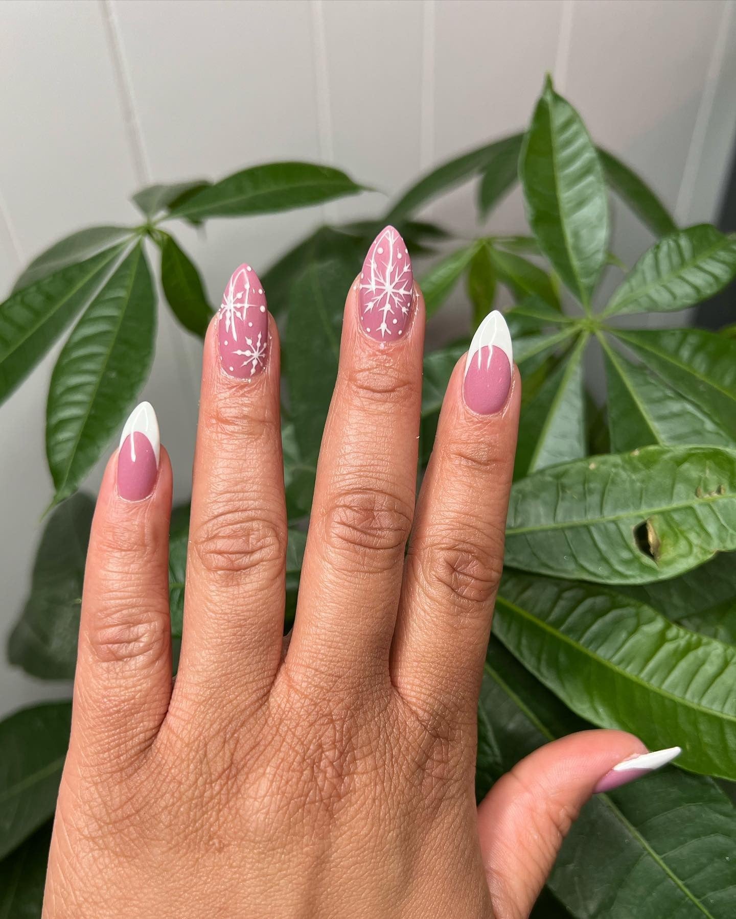 14. Pink Frost Detail Nails (Winter Nail Ideas)