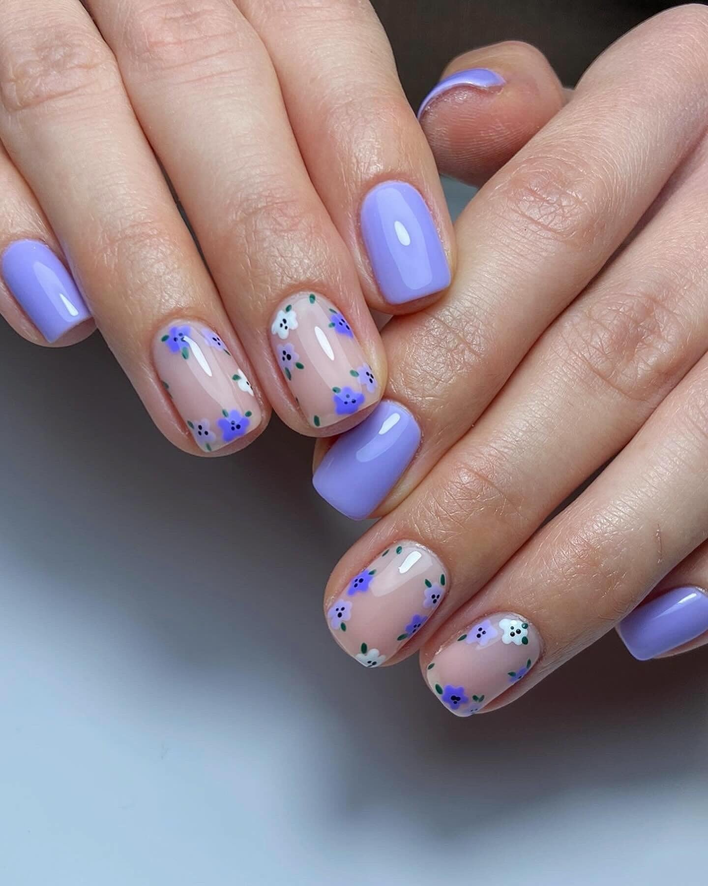 5. Lavender Meadow Short Nails (Flower Nail Ideas)