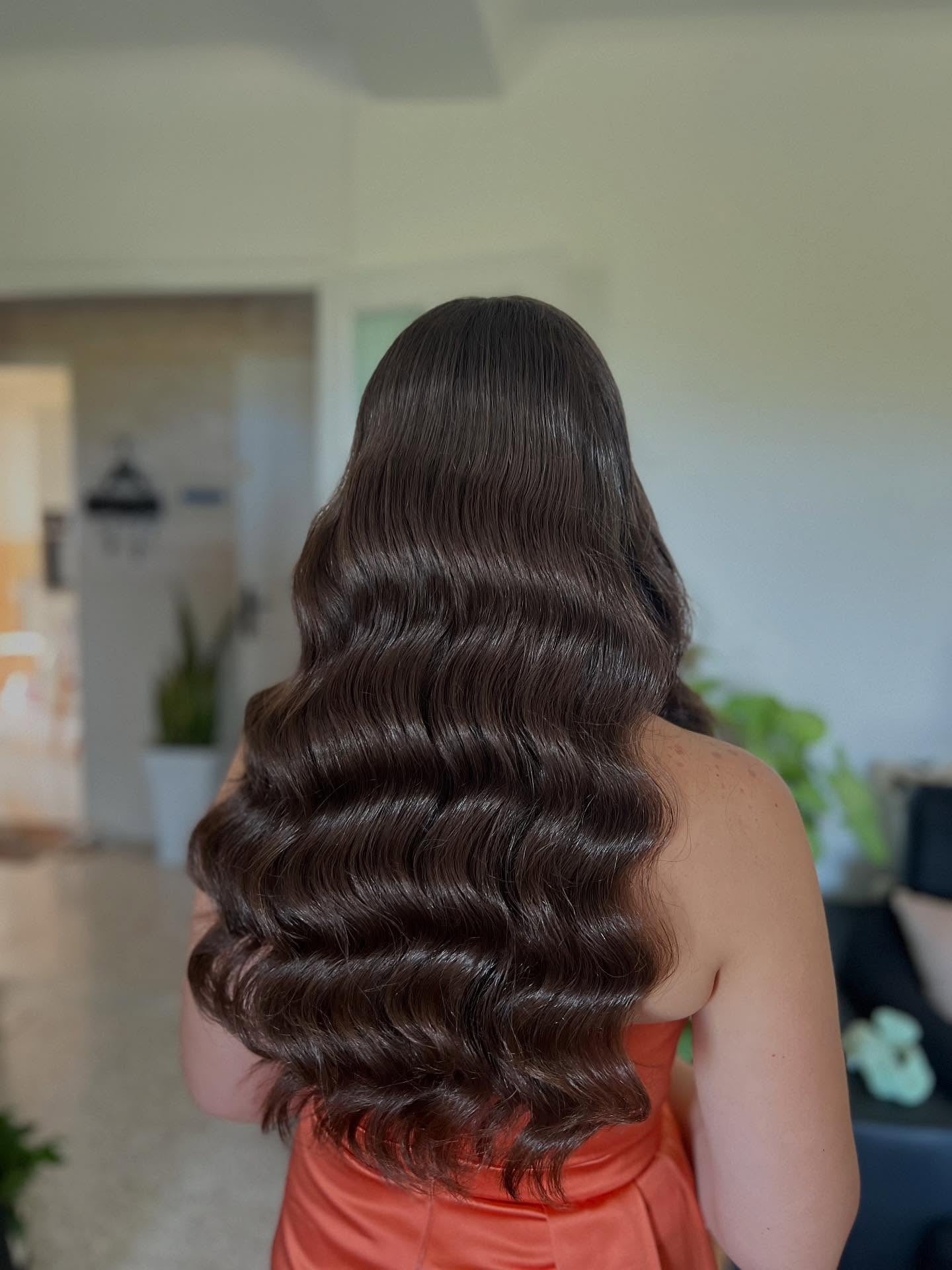 10. Glossy Deep Waves in Dark Chocolate Brown (Wavy Hairstyles)