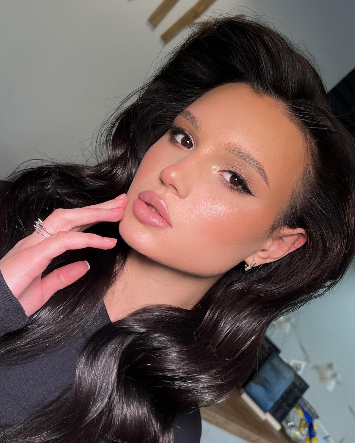 2. Silken Raven Waves (Old Money Hair)