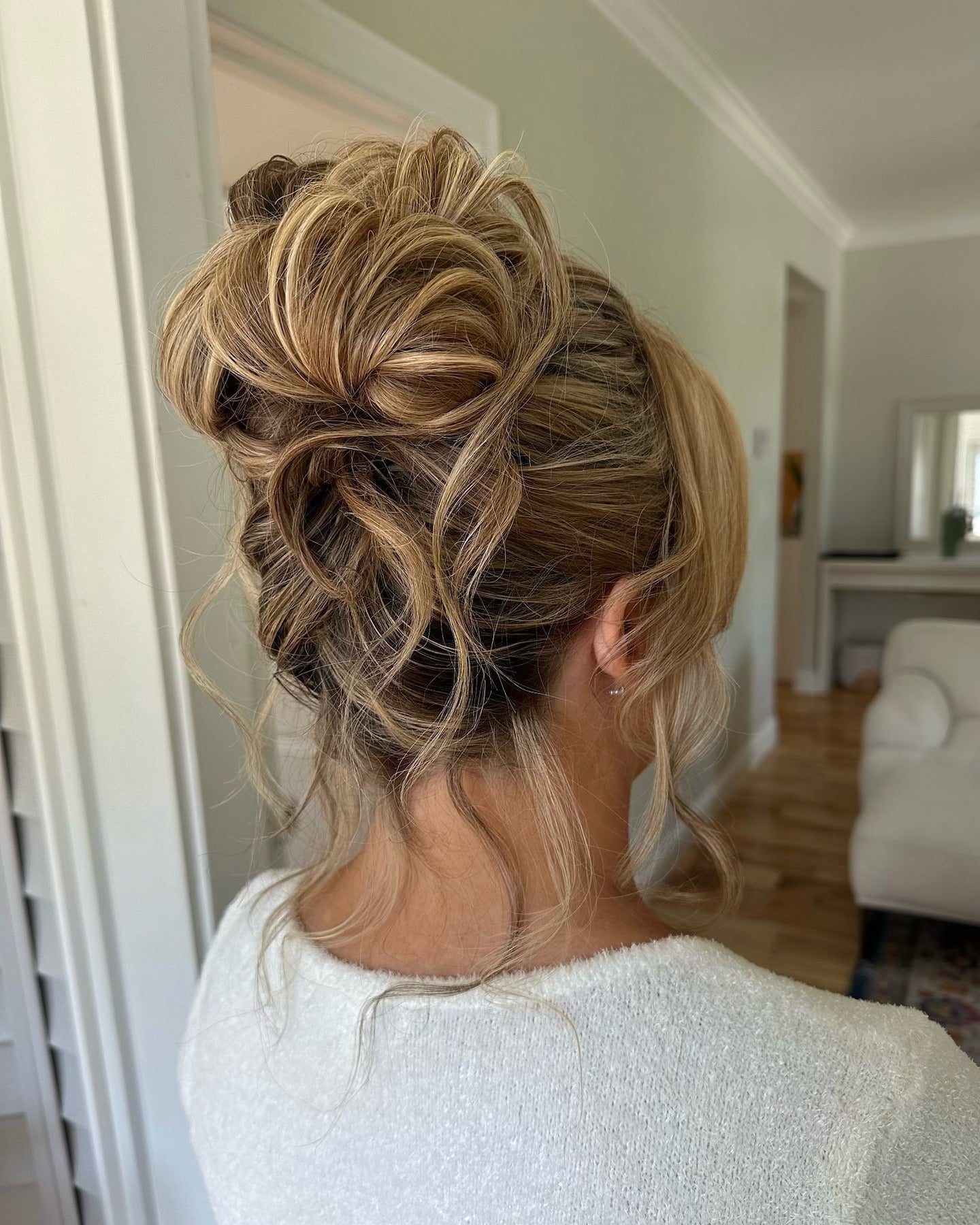 12. Textured Honey Blonde High Updo (Updo Hairstyles)
