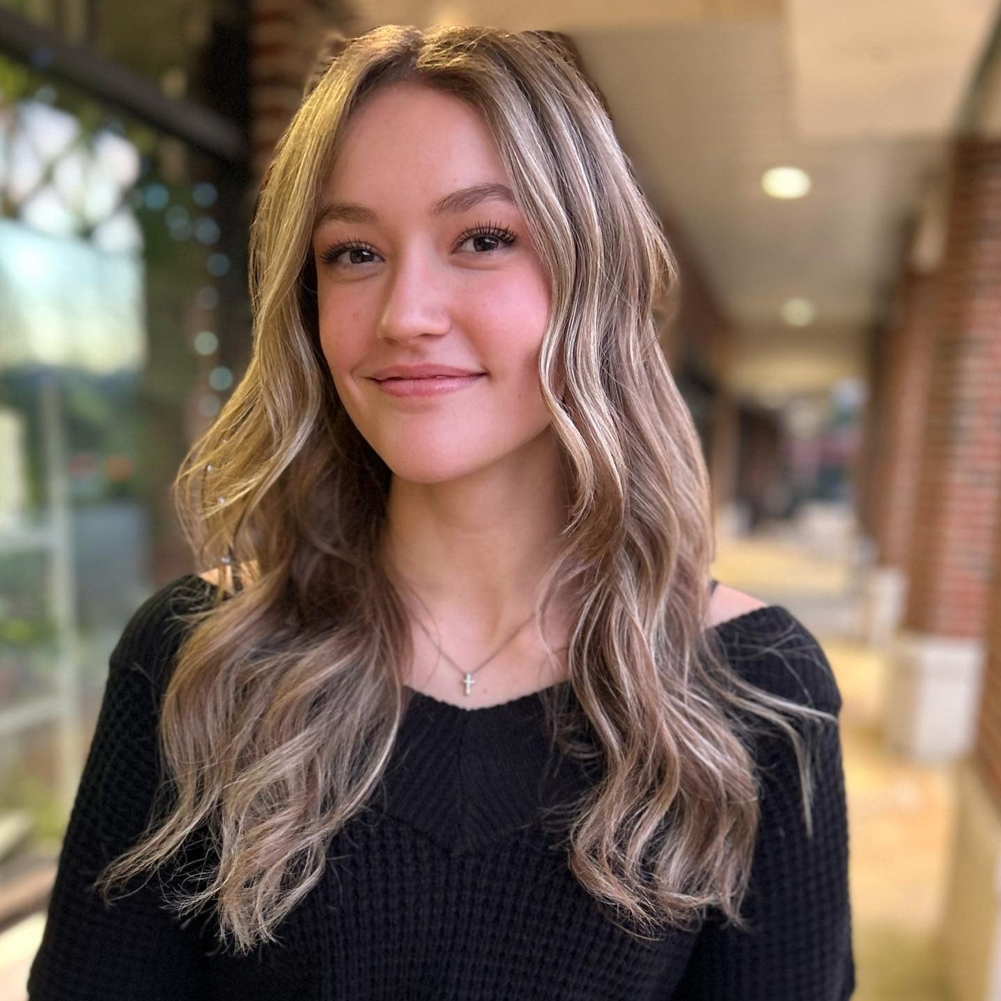 4. Modern Sandy Beige with Textured Waves (Sandy Hair Color)