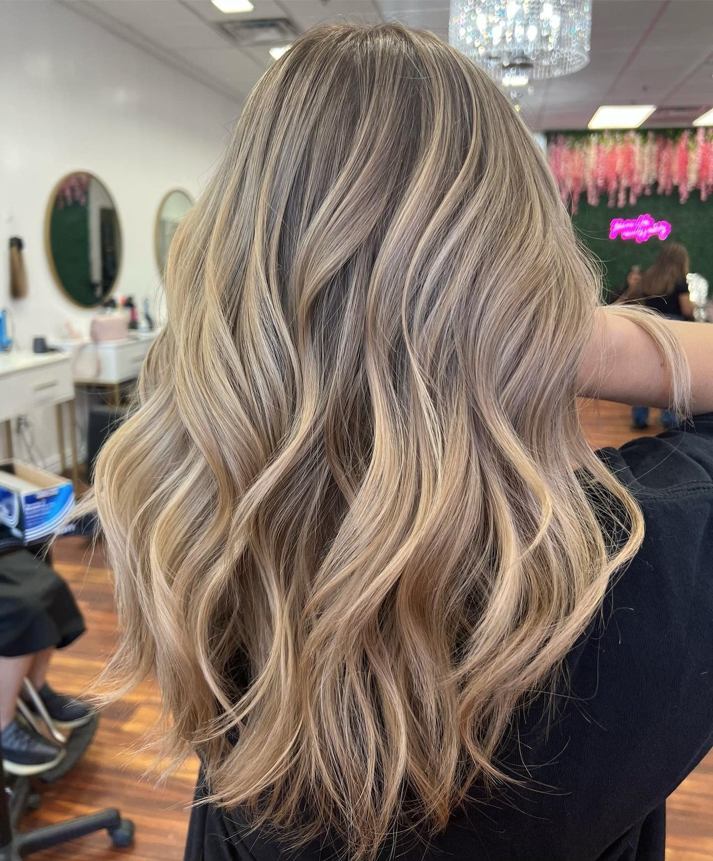 3. Sandy Dimensional Lob with Blonde Contour (Sandy Blonde Hair Color)