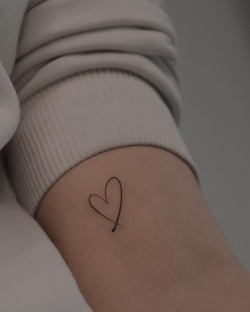 30 Fine Line Tattoo Ideas & Designs For 2024 - CB Ink Tattoo