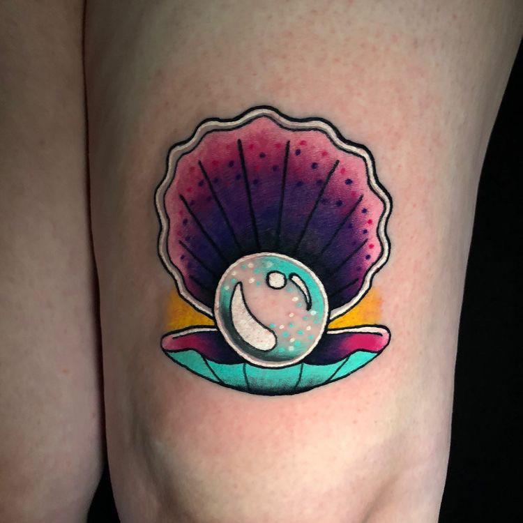 Fresh oyster/pearl by the wonderful Misty at Electric Gold in St ...