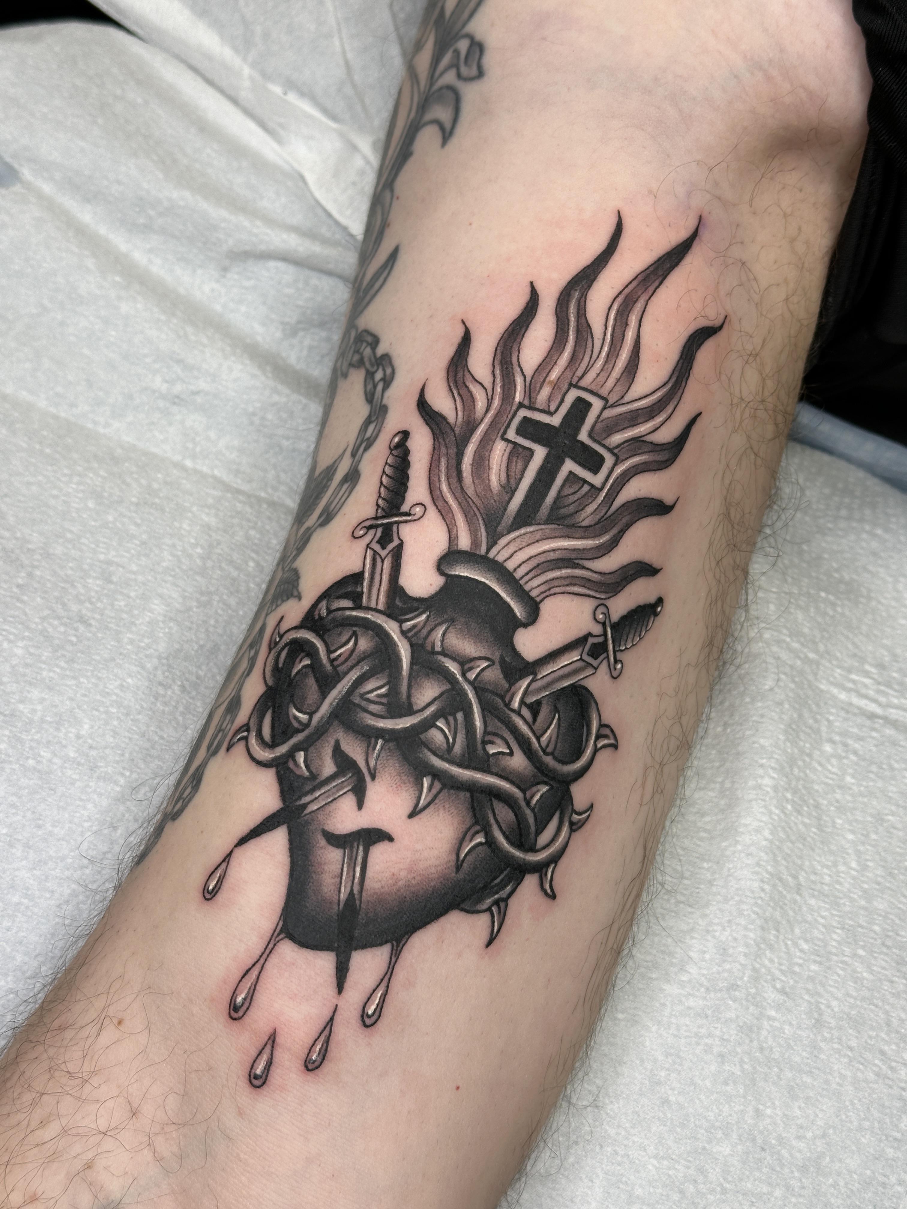 Sacred Heart by Kam at Da Vinci Tattoo LI,NY : r/tattoo