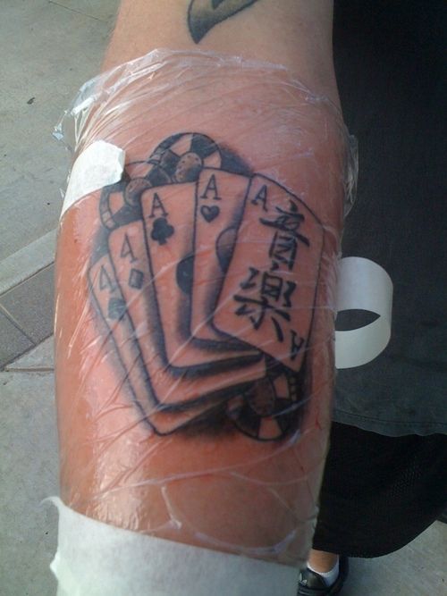 Full House(poker hand) Memorial