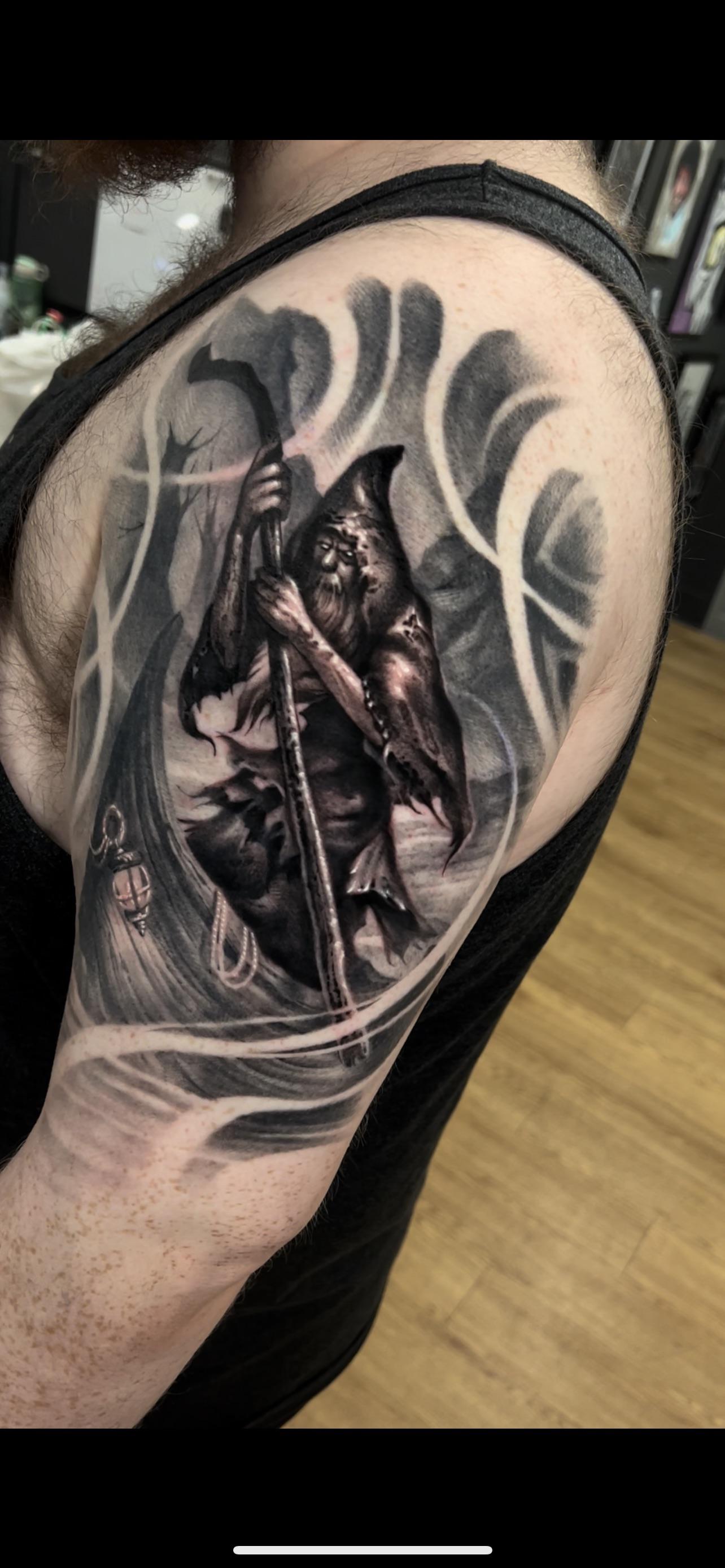 Shoulder piece inspired by 'The Hermit' tarot card - Tattoo done ...