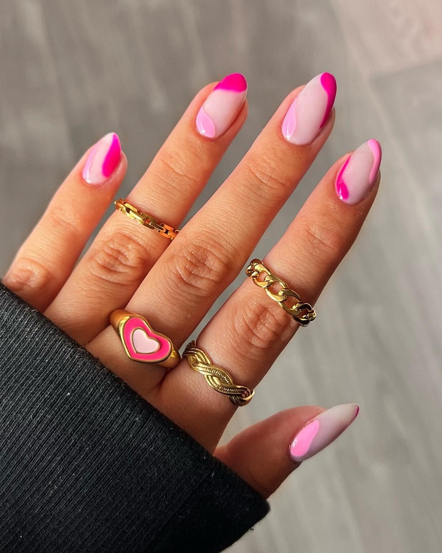 11. Pink Wavy Tips (Summer Nail Ideas)