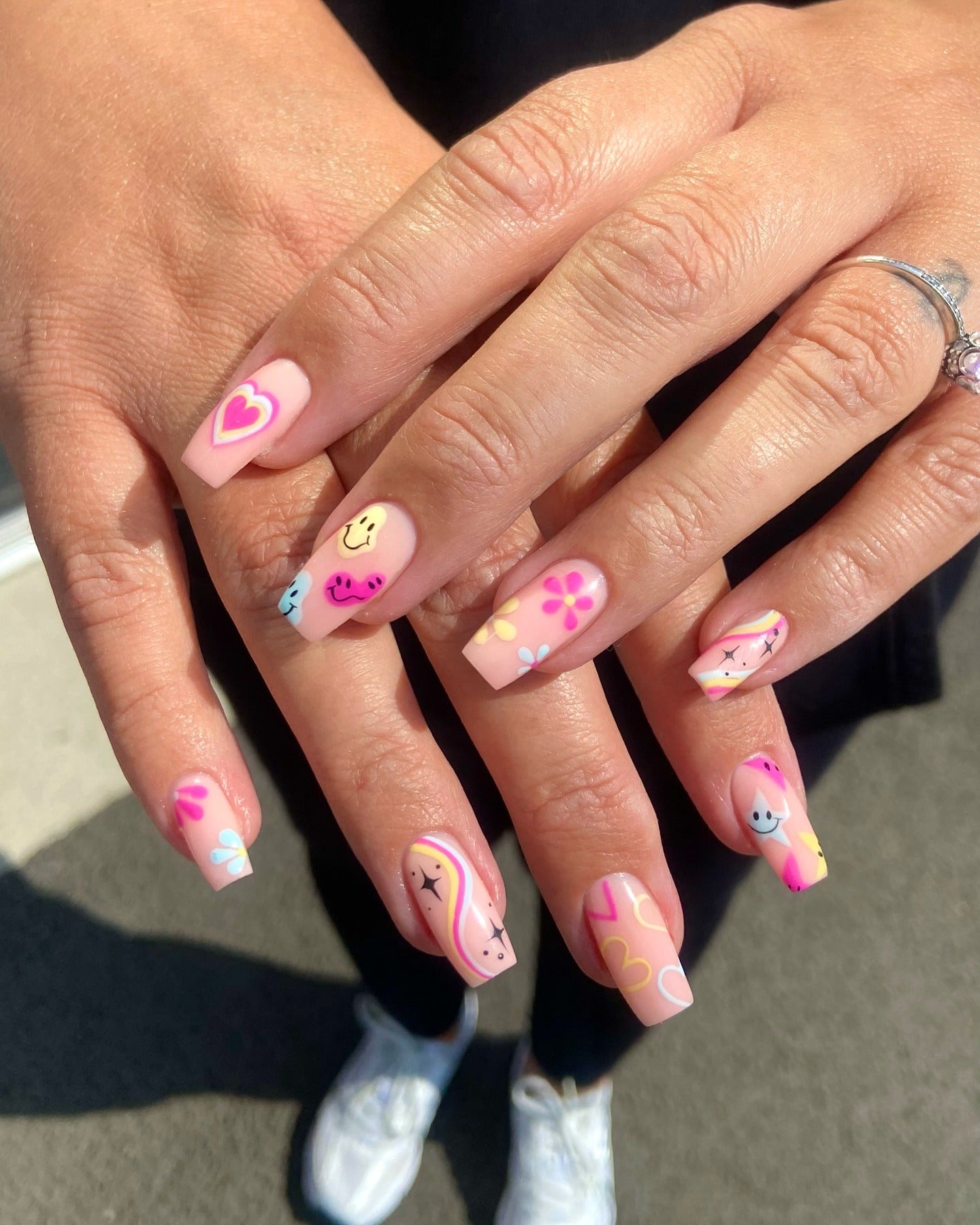 18. Smiley Abstract Fun (Summer Nail Ideas)