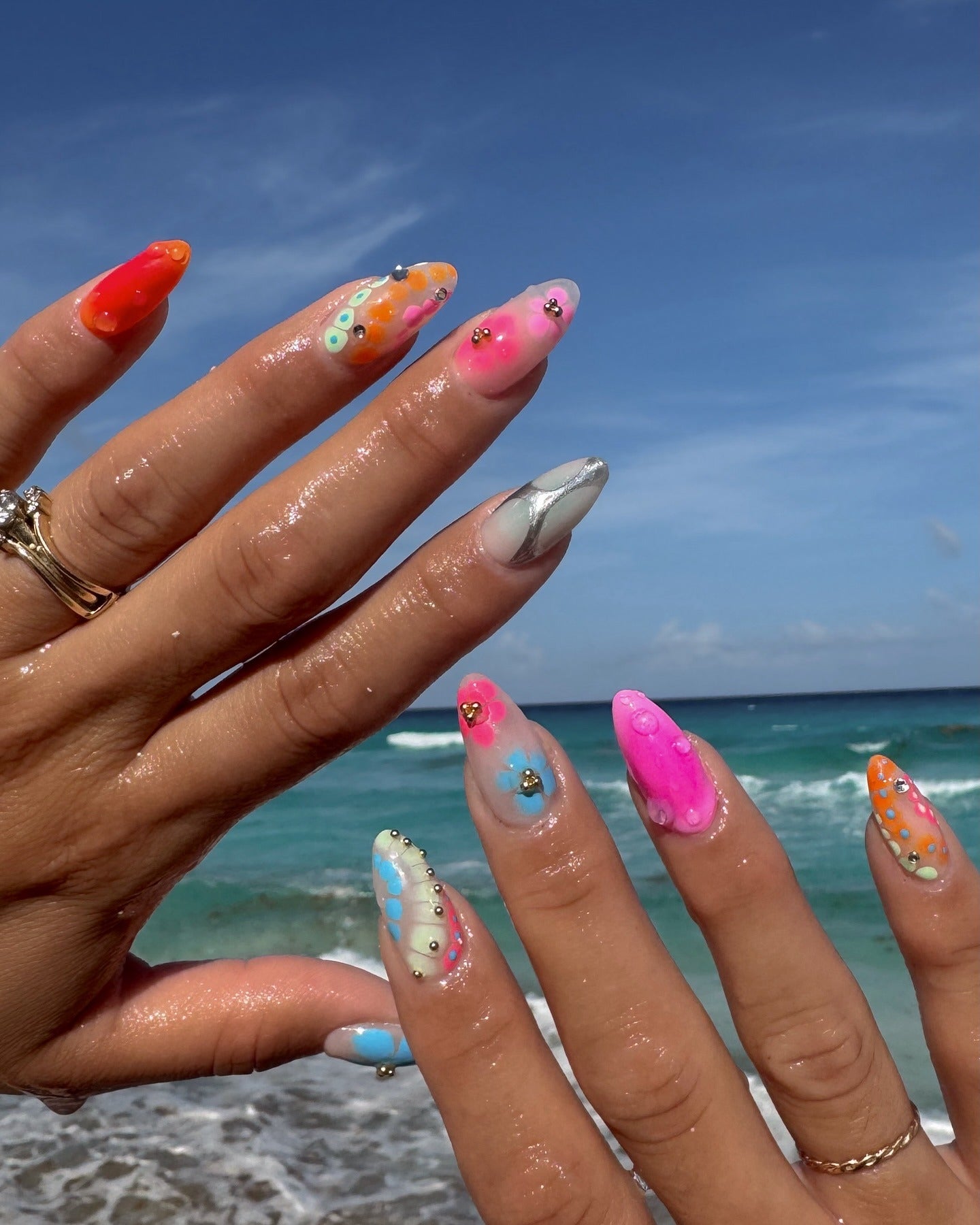 19. Neon Surf Art (Summer Nail Ideas)