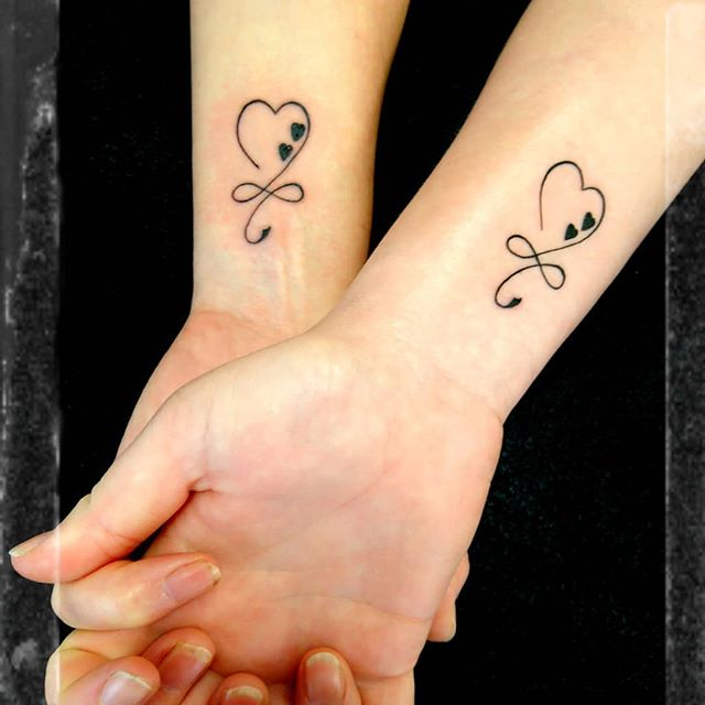 Forever Bonded: Meaningful Mother-Daughter Heart Tattoos for ...