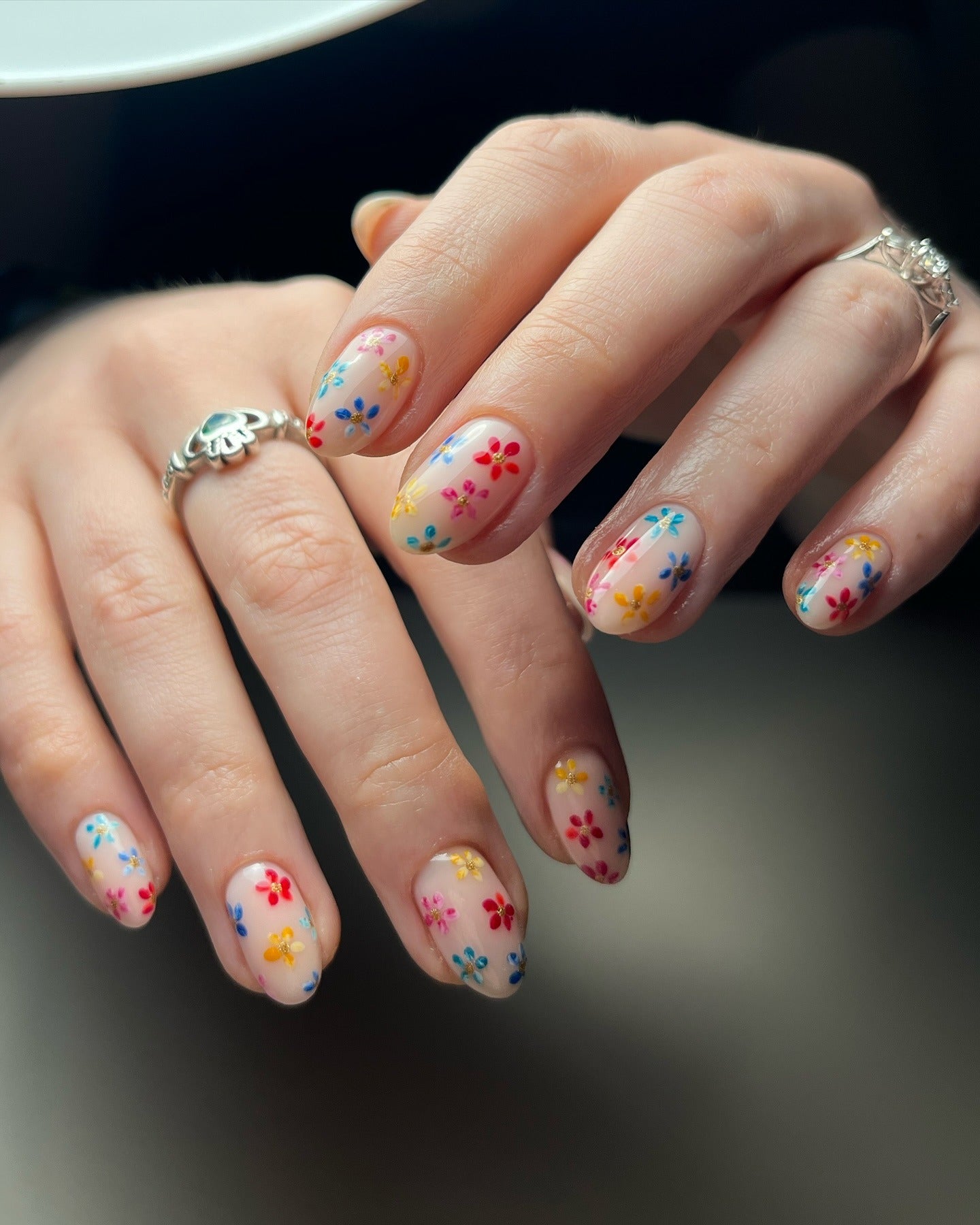 2. Blooming Confetti Florals (Pretty Nail Ideas)
