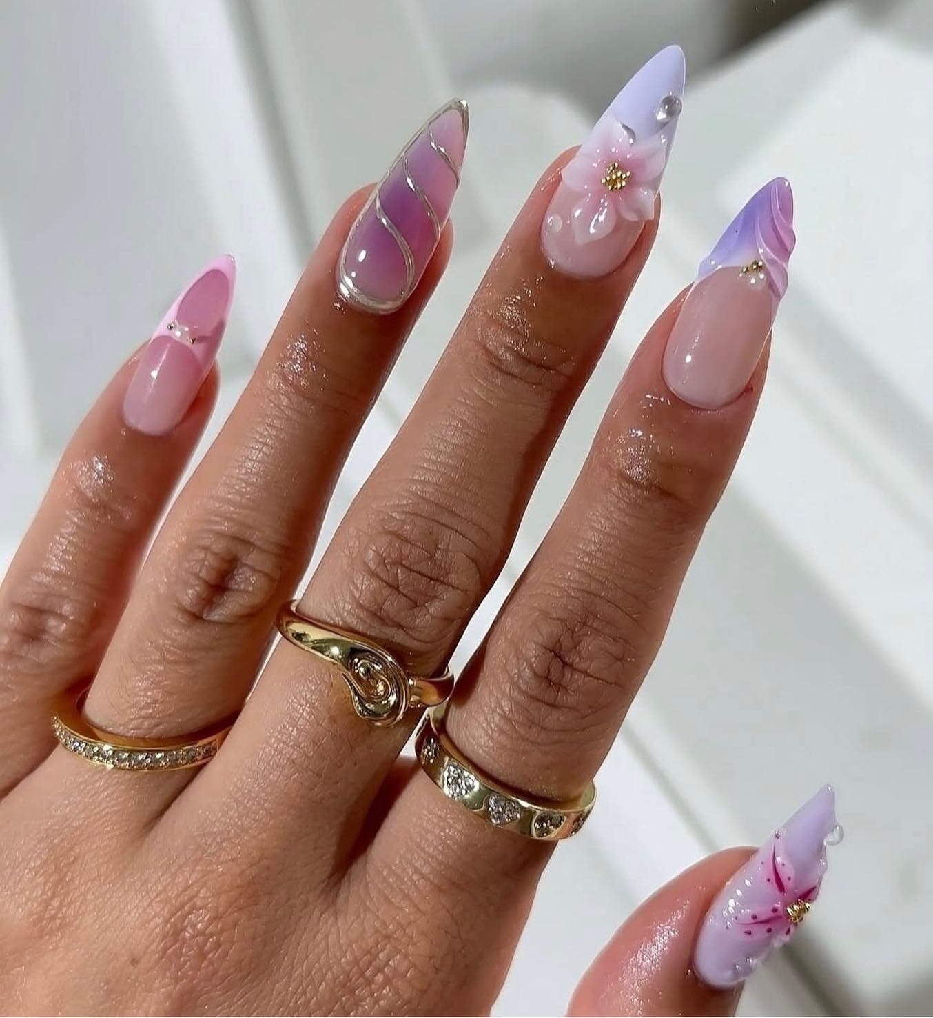 20. Lavender Dream Nails (Pretty Nail Ideas)