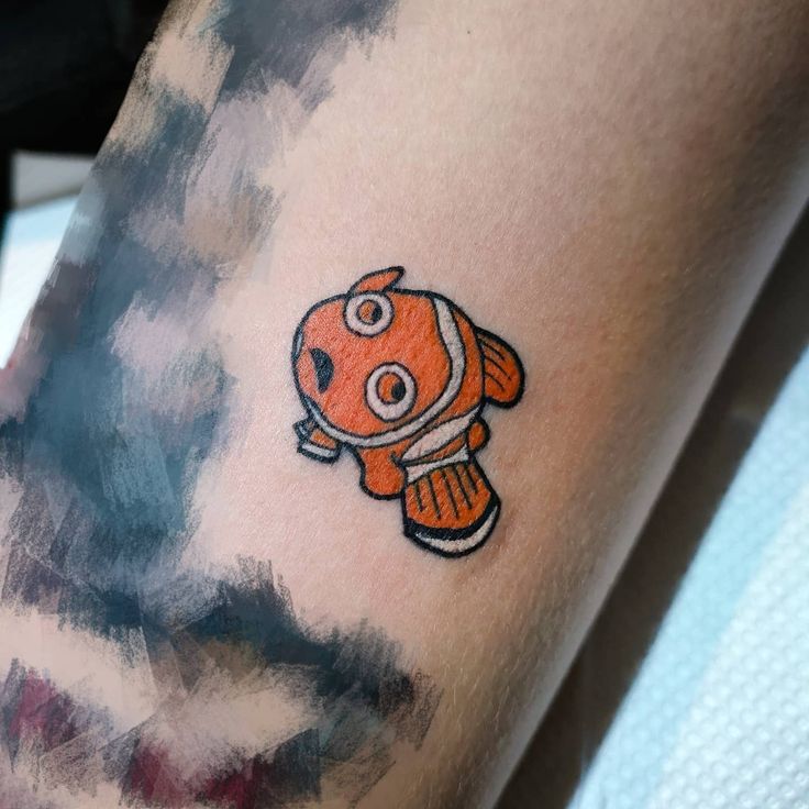 Clown Fish Tattoo, tomatoe clown fish tattoo, tomato clown fish ...